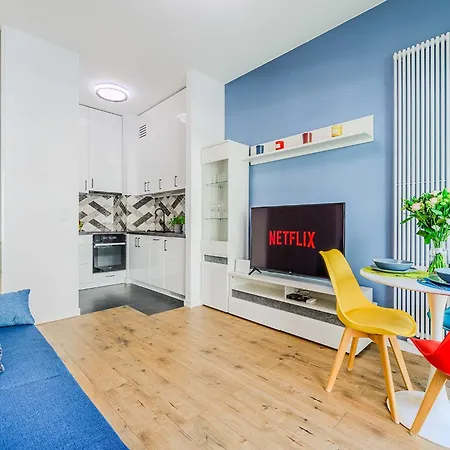 Апартаменти Near Railway Hub Варшава